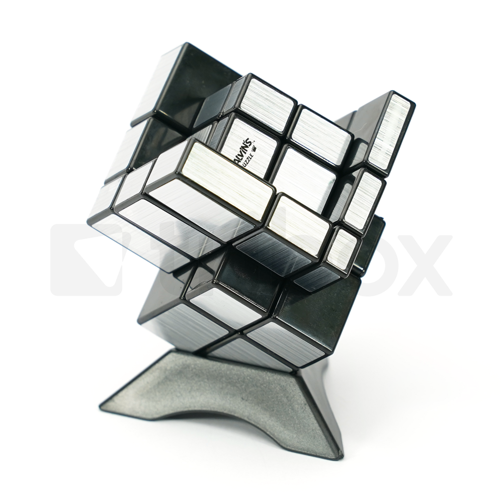 Calvin's Gray Mirror Illusion Mixed Stickered (Silver)