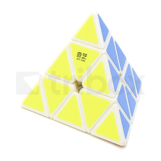 QiYi Pyraminx QiMing A Stickered (White)